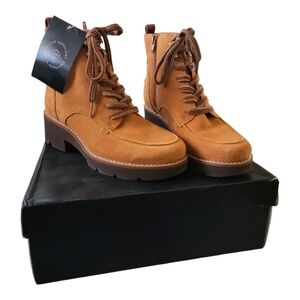 Naturalizer Dara Suede Lace-up‎ Bootie Womens Size 6.5 New